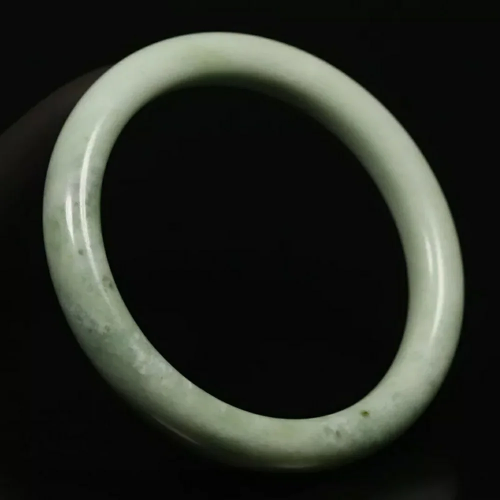 Natural Green Chinese Guizhou Jade Jadeite Quartz Gemstone Bangle Bracelet